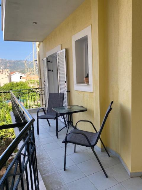 Thisvi'S Apartment - In The Heart Of The Center Argostoli  Exterior foto